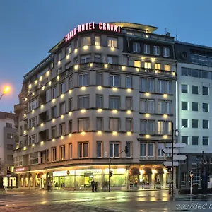 4* Hotell Grand Cravat